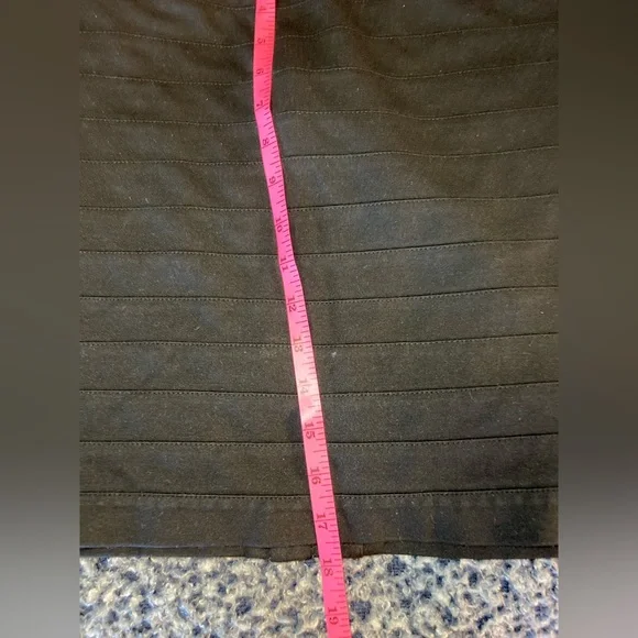 Express body con skirt size 10 - Picture 4 of 6